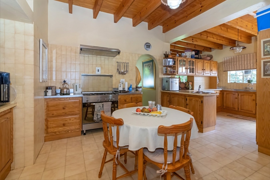 4 Bedroom Property for Sale in Wilgenhof Free State